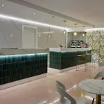 Concorde Hotel